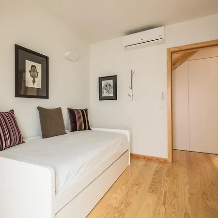 Insitu Trindade By Guestify